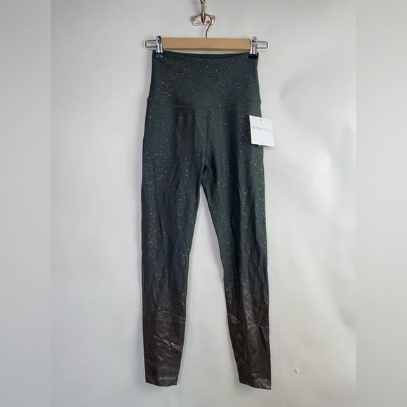 Beyond Yoga Alloy Ombre high rise Metallic Leggings Size Small sf3243 - Picture 2 of 14